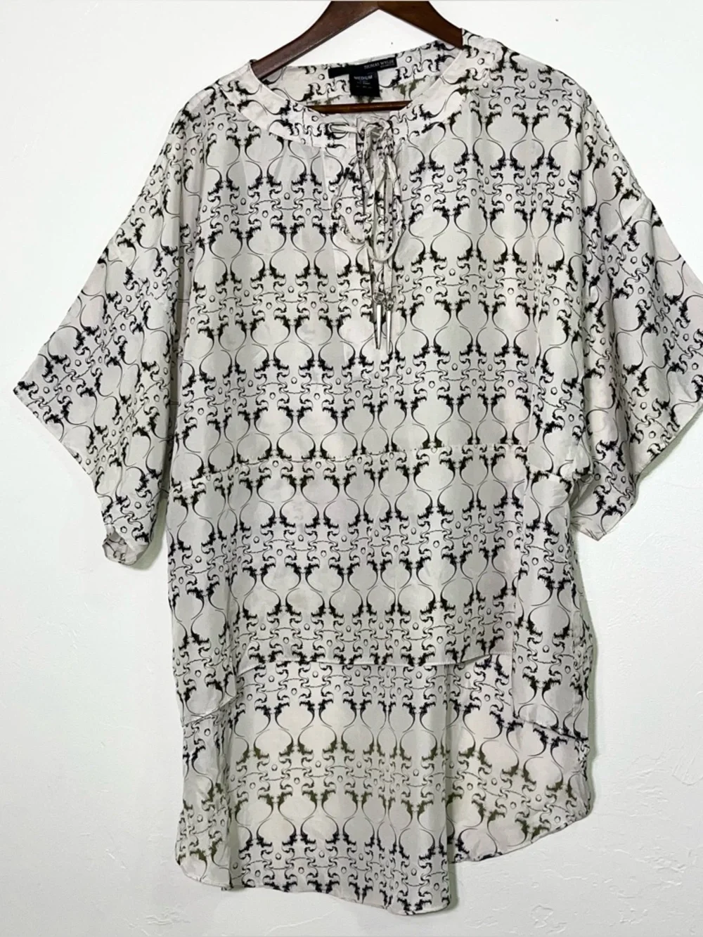 Thomas Wylde Luxury Silk Tunic Blouse Skull Celtic Cross Size M - Picture 4 of 13